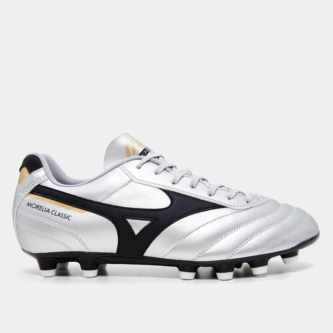 Chuteira Campo Mizuno Morelia Classic Unissex - Prata, Preto e Dourado